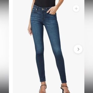 Joe’s Jeans The Icon Skinny Mid Rose Skinny